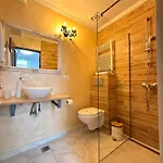 Vila Central 3*